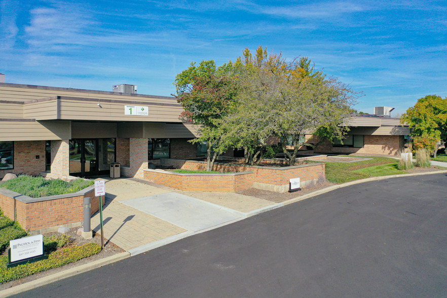 Countryside Office Park - Convenience Store