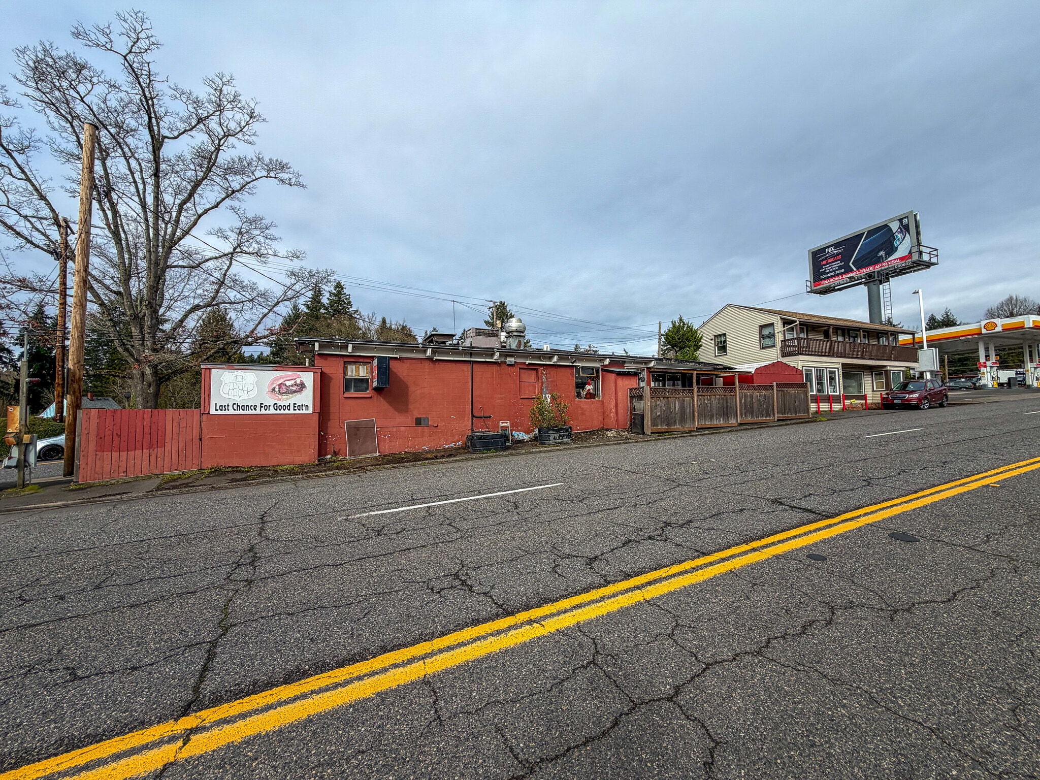 8825 SW Canyon Rd, Portland, OR for sale Primary Photo- Image 1 of 4