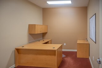 105 River Ave, Lakewood, NJ for lease Interior Photo- Image 2 of 25