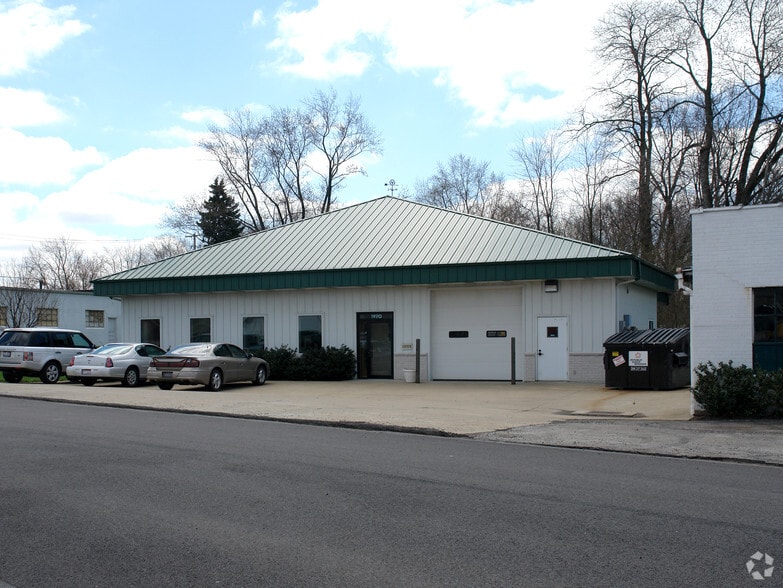 1970 Englewood Ave, Akron, OH for sale - Building Photo - Image 2 of 2
