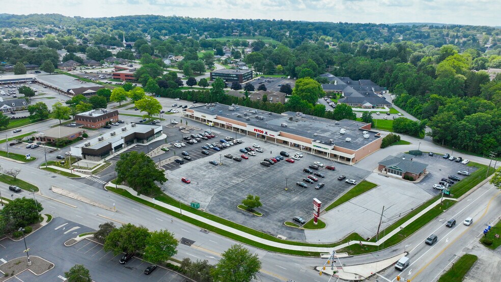 2410-2446 Eastern Blvd, York, PA à louer - Photo du bâtiment - Image 1 de 2