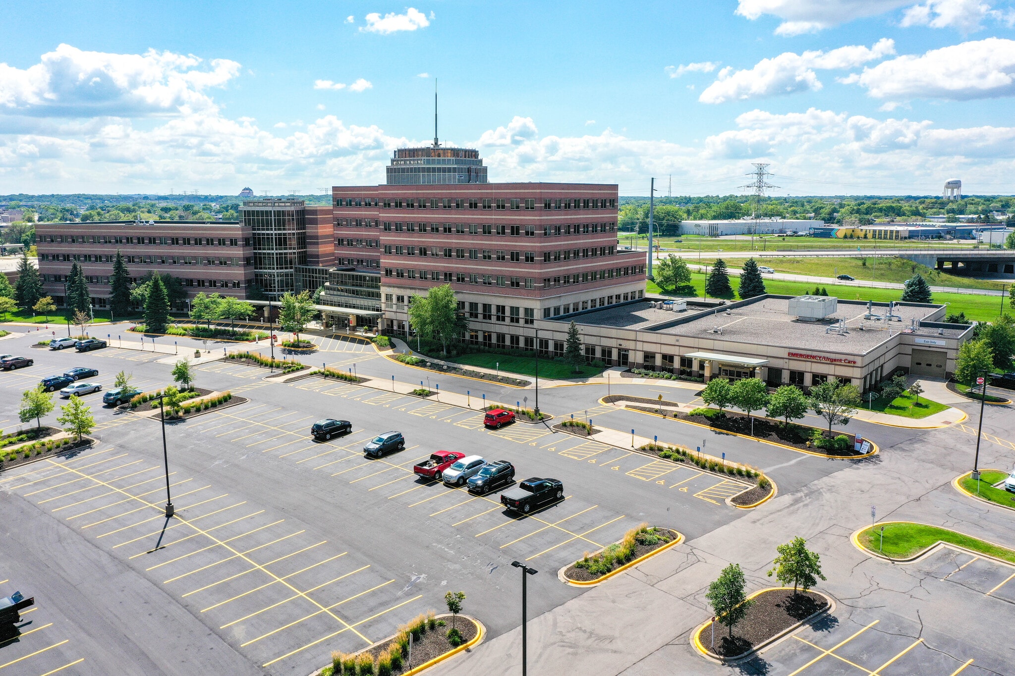 2855 Campus Dr, Minneapolis, MN for lease Building Photo- Image 1 of 4
