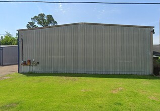 4517 11th St, Gulfport, MS for lease Building Photo- Image 2 of 2