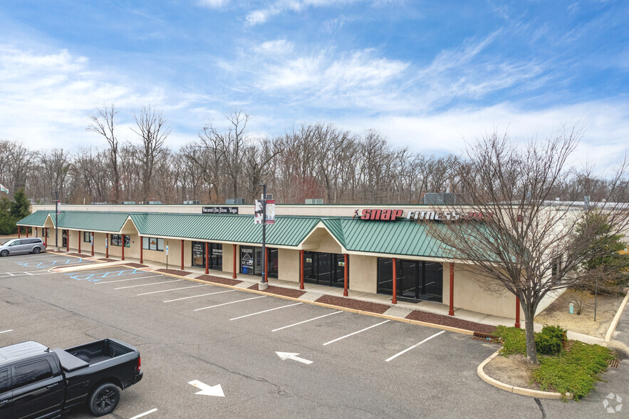 1351 Route 38, Hainesport, NJ for lease - Primary Photo - Image 1 of 9