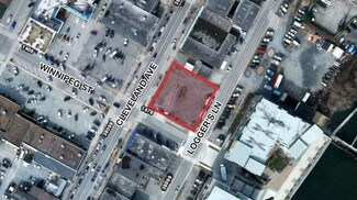 Plus de détails pour 38108 Cleveland Ave, Squamish, BC - Terrain à vendre