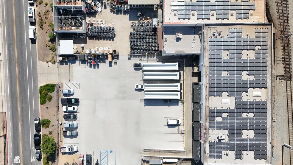 1180 Marshall Ave, El Cajon, CA for lease - Building Photo - Image 3 of 7