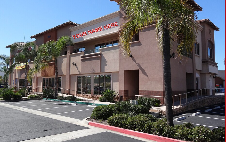 670-696 W San Marcos Blvd, San Marcos, CA à louer - Photo du bâtiment - Image 2 de 12