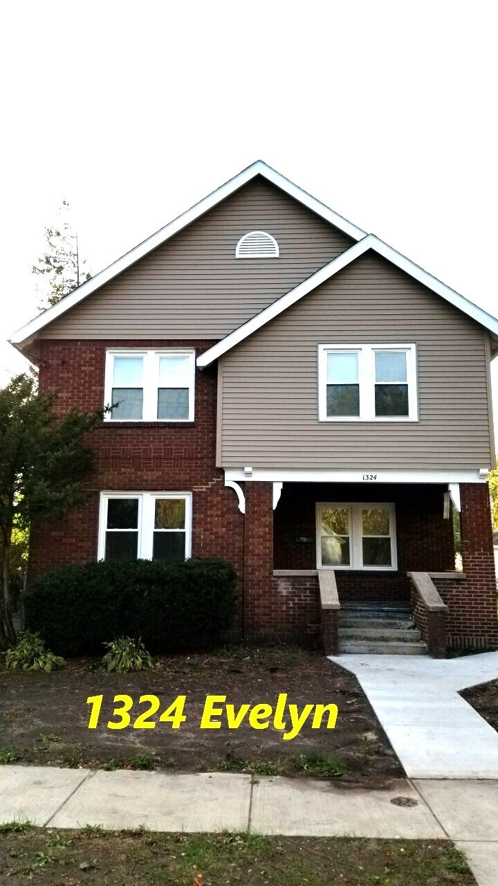 1324 Evelyn St, Rockford, IL à vendre Photo principale- Image 1 de 1