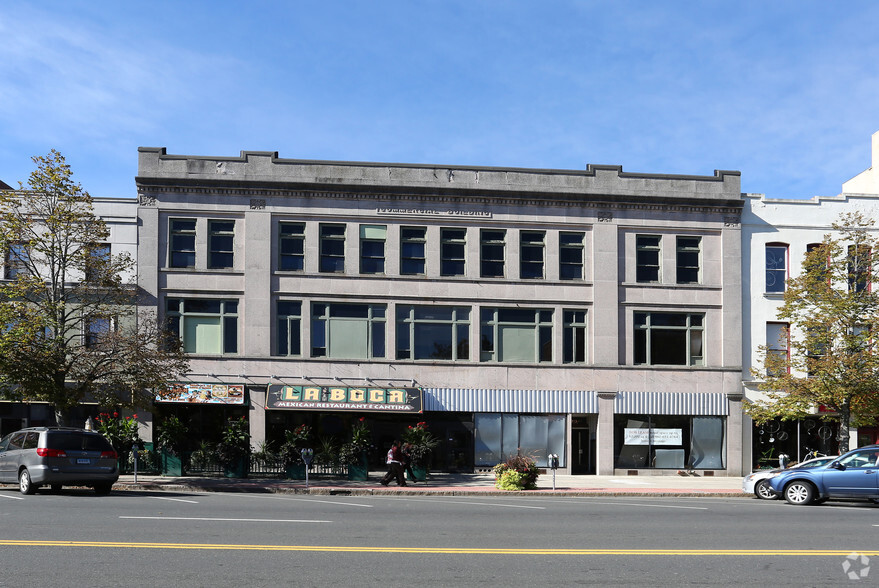 337-349 Main St, Middletown, CT for lease - Building Photo - Image 1 of 6