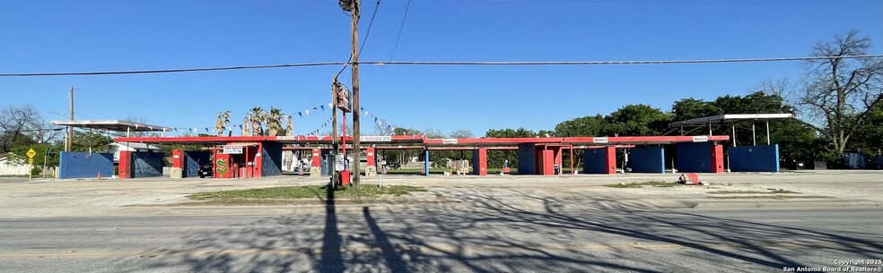1018 Cupples Rd, San Antonio, TX for sale - Building Photo - Image 2 of 4