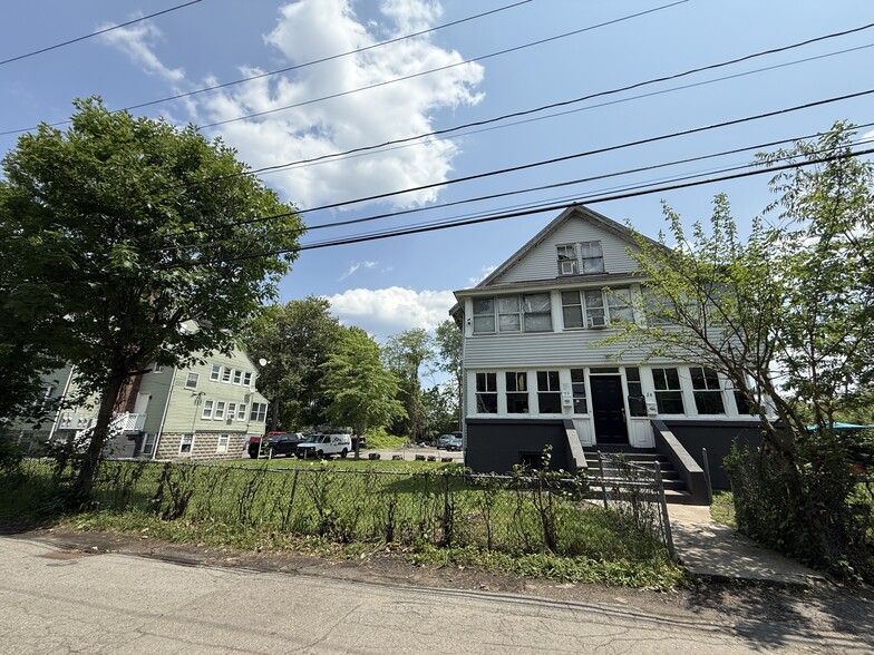 22-24 Beaver Ct, Framingham, MA for sale - Primary Photo - Image 1 of 3