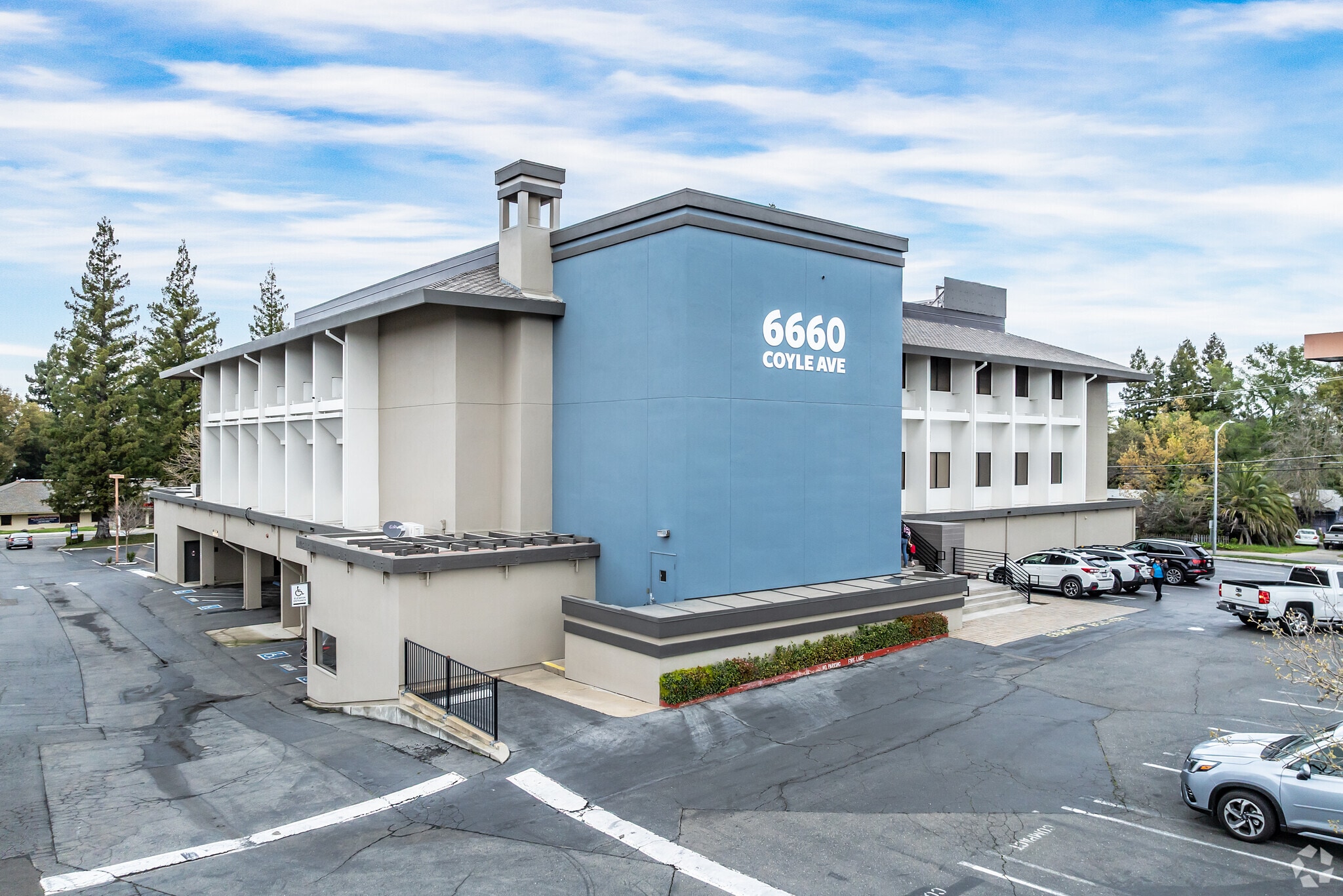 6660 Coyle Ave, Carmichael, CA for sale Primary Photo- Image 1 of 8