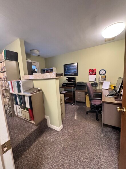 44 Pittstown Rd, Clinton Township, NJ à vendre - Photo du bâtiment - Image 3 de 19