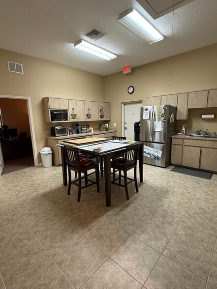 5282-5286 Applegate Dr, Spring Hill, FL for sale - Building Photo - Image 3 of 15