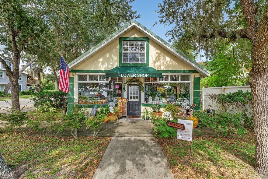 237 E Plymouth Ave, Deland, FL à vendre - Photo du bâtiment - Image 1 de 46