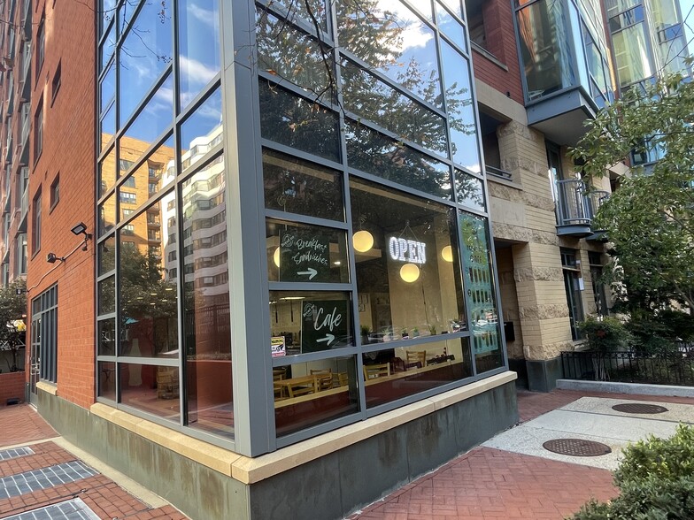 1117 10th St NW, Washington, DC for sale - Building Photo - Image 1 of 4