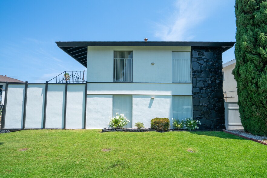 9371 Cellini Ave, Garden Grove, CA à vendre - Photo du bâtiment - Image 3 de 19