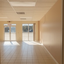 2517 Lincoln Rd, Hattiesburg, MS for lease Interior Photo- Image 1 of 9