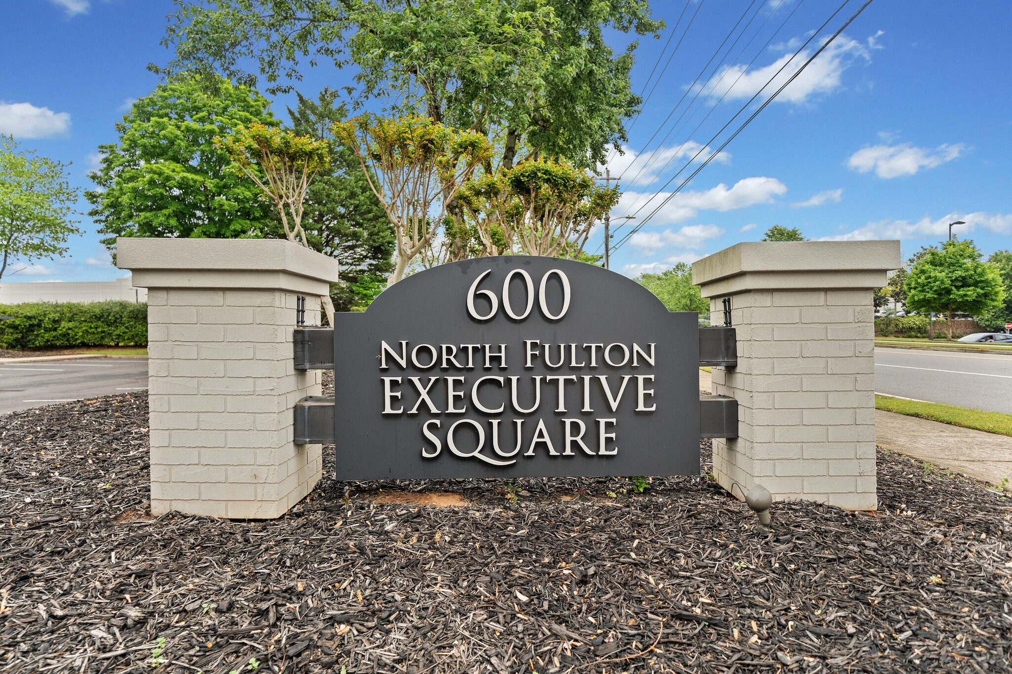 600 Bld C Houze Way, Roswell, GA à louer Photo du bâtiment- Image 1 de 25