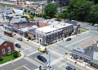 More details for 1 W Main St, Clinton, CT - Retail for Sale