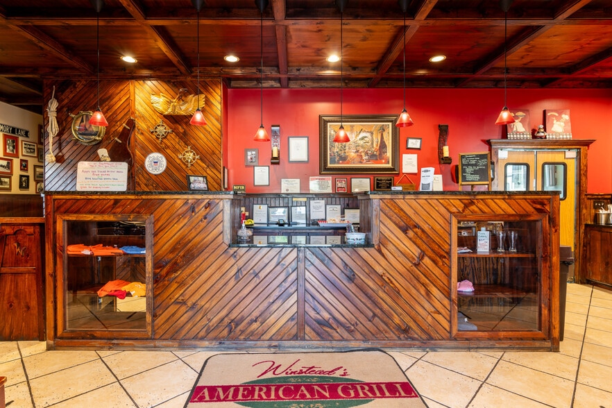 22456 Rhea County Hwy, Spring City, TN for sale - Lobby - Image 2 of 11