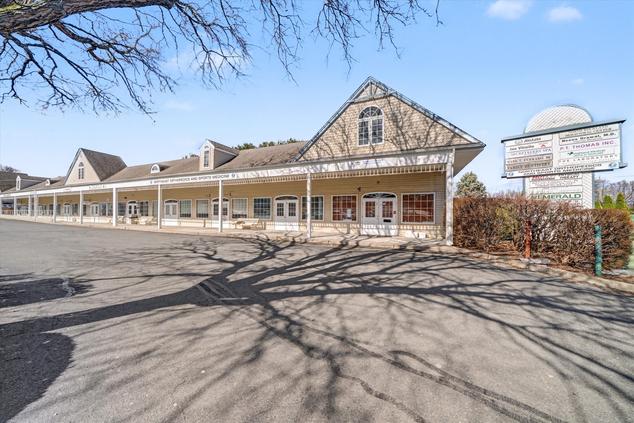 24-26 Liberty Square Mall, Stony Point, NY for sale Primary Photo- Image 1 of 52