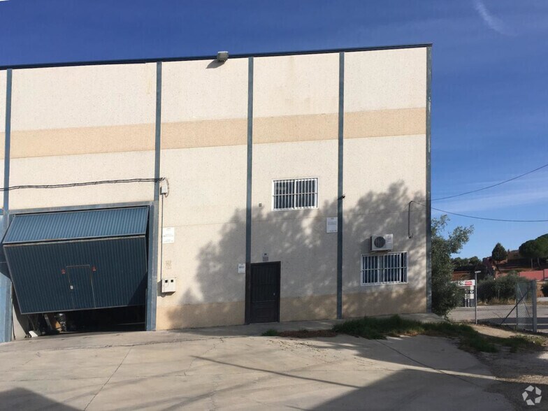 Industriel dans Polán, Toledo à vendre - Photo du bâtiment - Image 2 de 5