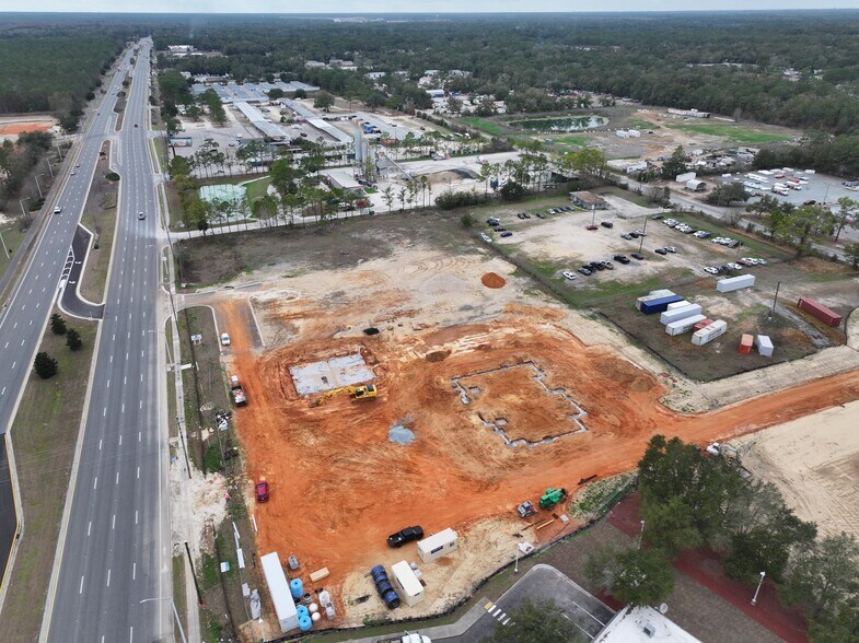 5411 Capital Cir SW, Tallahassee, FL à vendre - Photo du bâtiment - Image 2 de 4