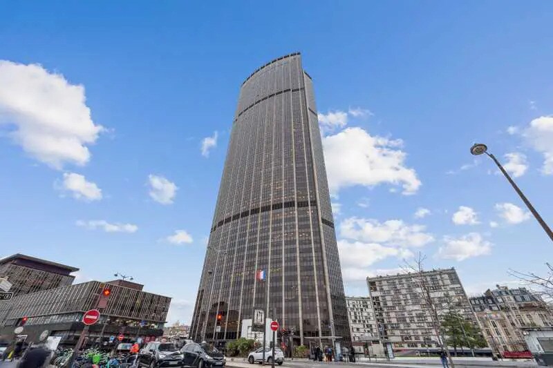Bureau dans Paris à louer - Photo du bâtiment - Image 1 de 12