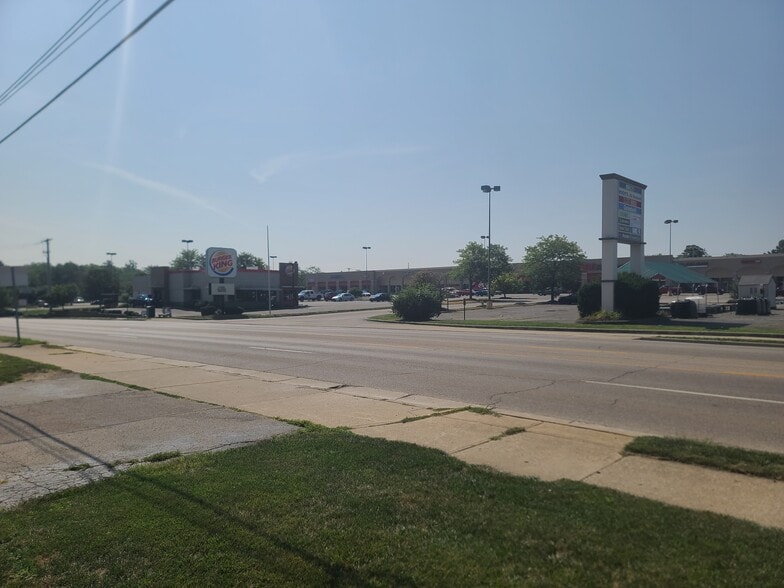 1231 E Central Ave, Miamisburg, OH for sale - Building Photo - Image 3 of 4