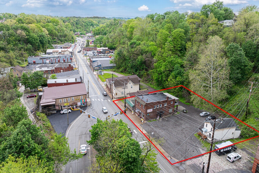 2721 5th Ave, McKeesport, PA for sale - Building Photo - Image 2 of 14