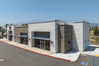 Plus de détails pour 16138-16164 S Highland Ave, Fontana, CA - Commerce de détail à vendre