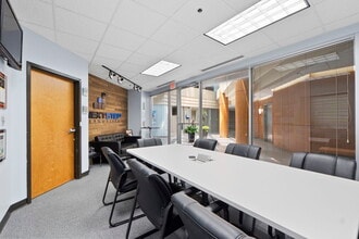 4350 Glendale-Milford Rd, Cincinnati, OH for lease Interior Photo- Image 2 of 10