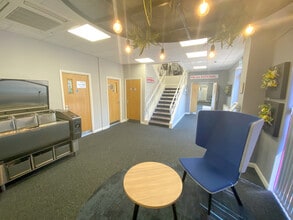 Laporte Way, Luton for lease Interior Photo- Image 2 of 2
