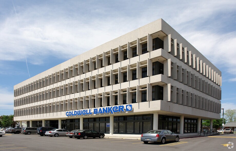 4051 Veterans Highway, Metairie, LA à louer - Photo principale - Image 1 de 9