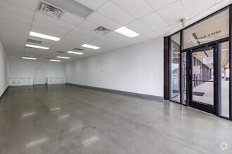 7000 S Redwood Rd, West Jordan, UT for lease Interior Photo- Image 2 of 8