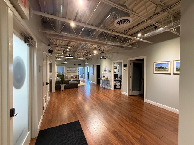 More details for 540 Main St, Hyannis, MA - Retail for Sale