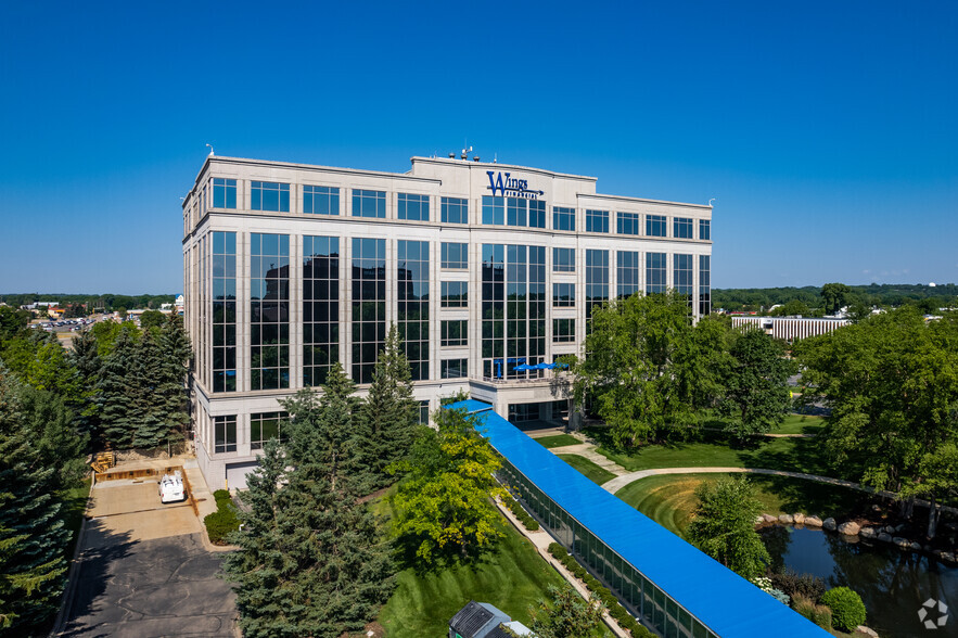 14985 Glazier Ave, Apple Valley, MN for sale - Primary Photo - Image 1 of 1