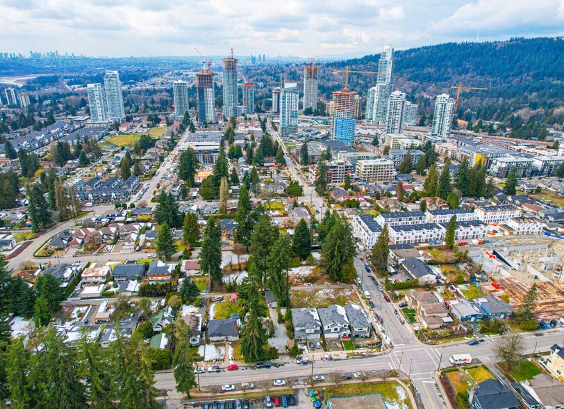 721-739 Smith Av, Coquitlam, BC à vendre - Aérien - Image 3 de 4