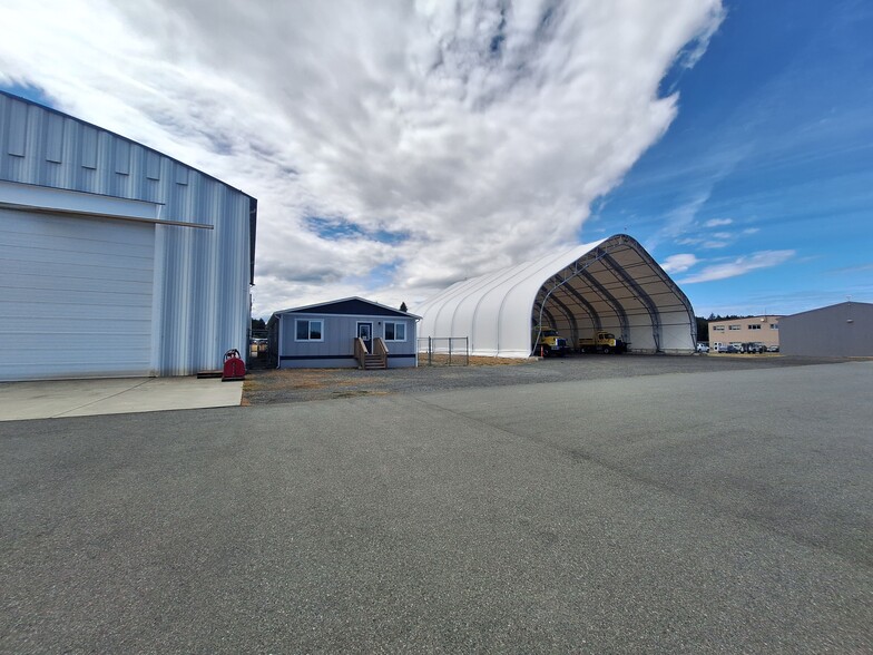 3250 Mustang rd, Cassidy, BC for lease - Building Photo - Image 2 of 4