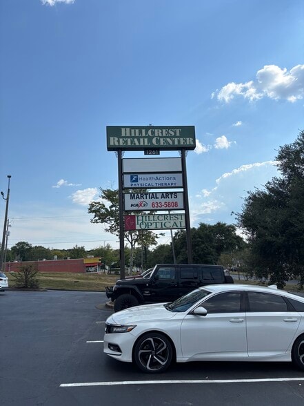 1261 Hillcrest Rd, Mobile, AL for lease - Building Photo - Image 2 of 2