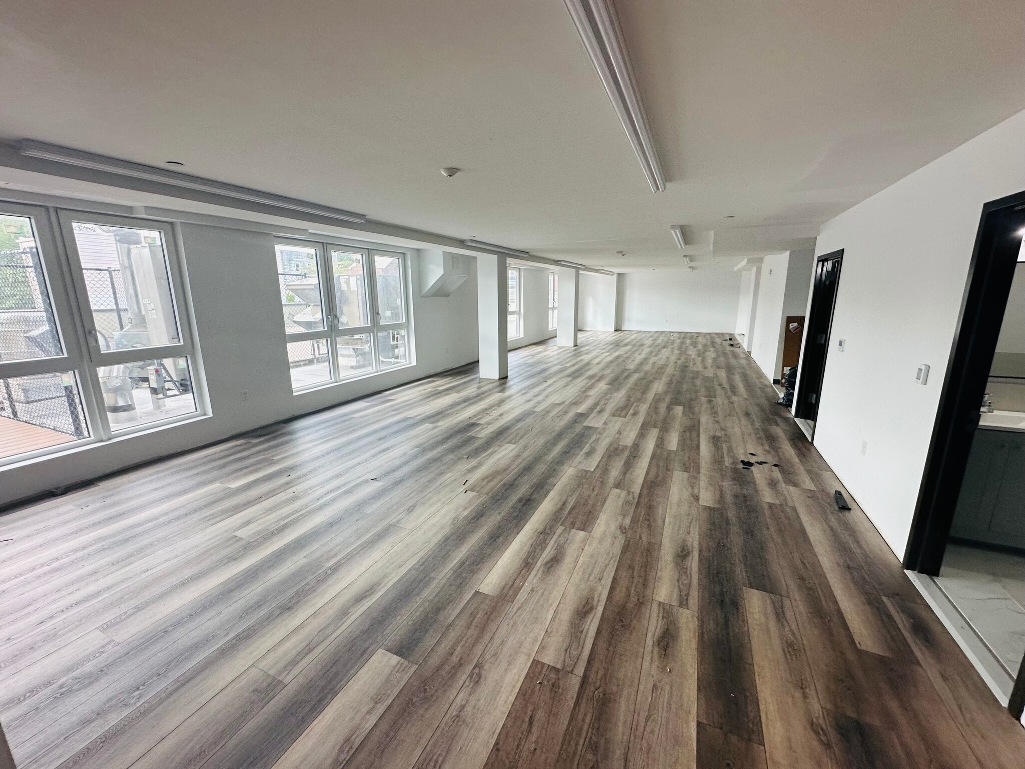 3908 29th St, Long Island City, NY for lease Interior Photo- Image 1 of 7