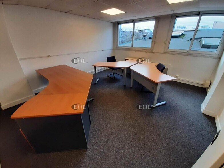 Bureau dans Châtillon à louer - Photo intérieure - Image 3 de 10