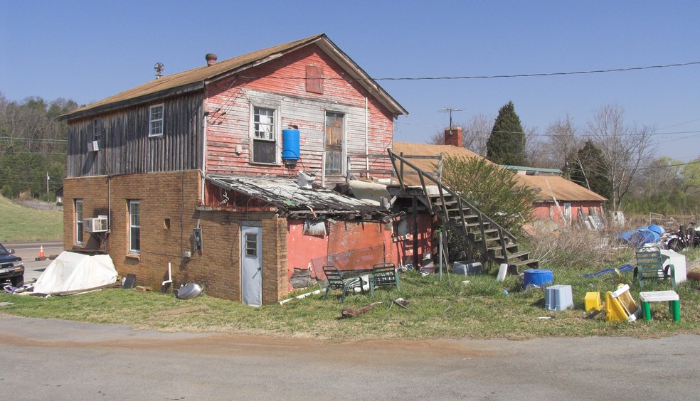 8390 NE Hiwassee St, Charleston, TN à vendre - Photo du bâtiment - Image 3 de 3