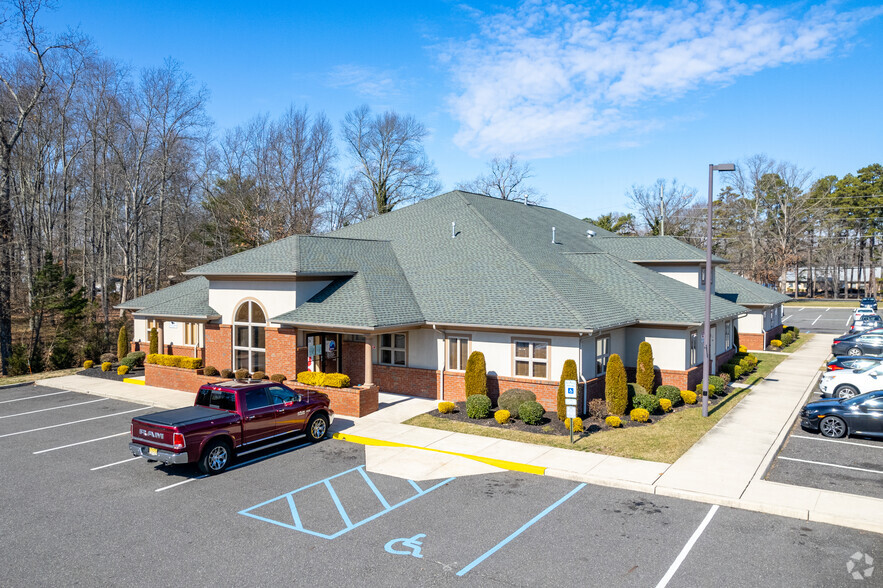 1103 W Sherman Ave, Vineland, NJ à vendre - Photo du bâtiment - Image 1 de 1