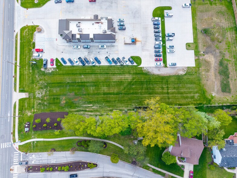8320 Illinois Rd, Fort Wayne, IN à vendre - Photo du bâtiment - Image 3 de 7