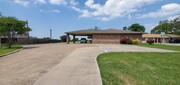 626 W Main St, Fairfield TX - Parking Garage