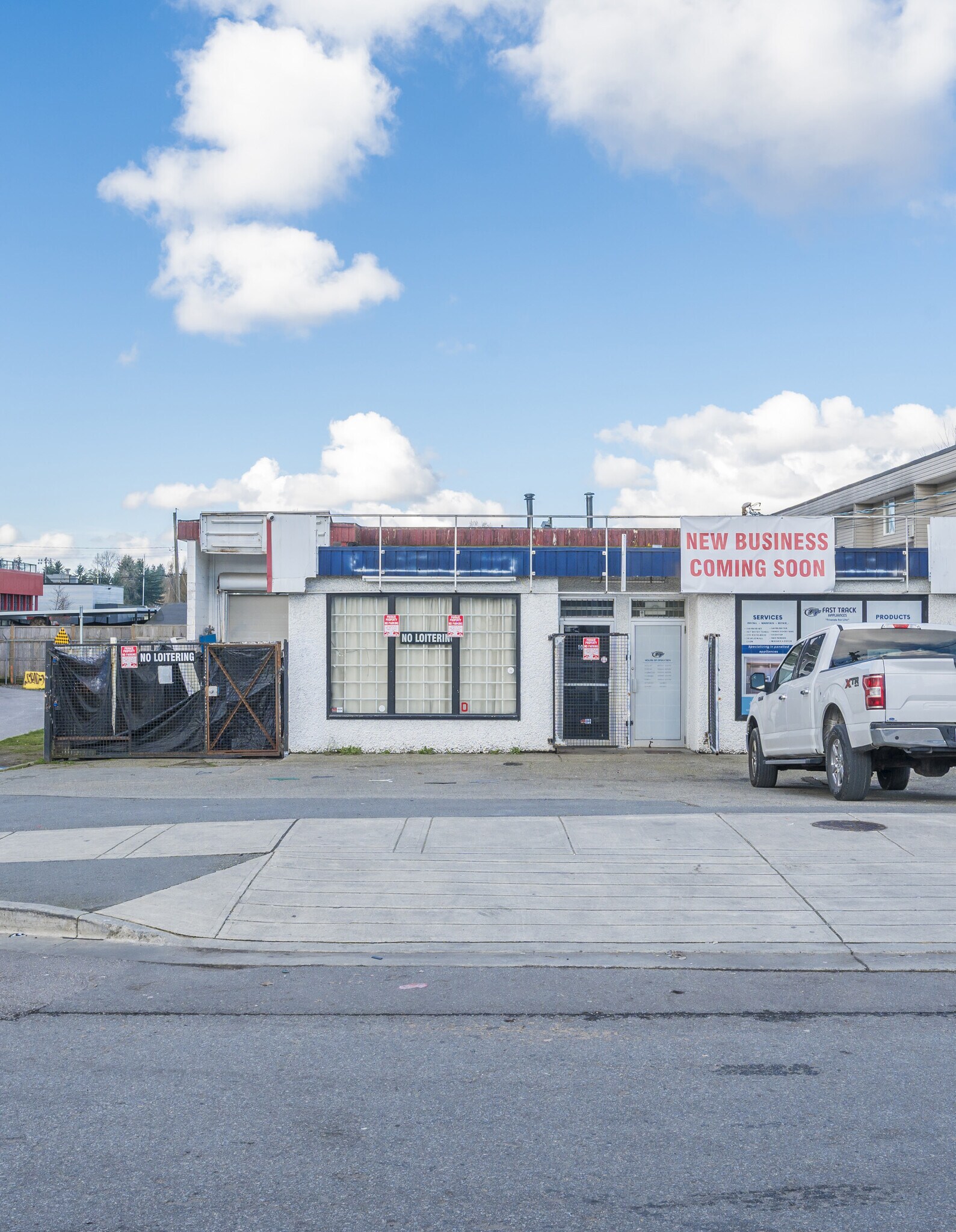 10657 135A St, Surrey, BC à vendre Photo du bâtiment- Image 1 de 3