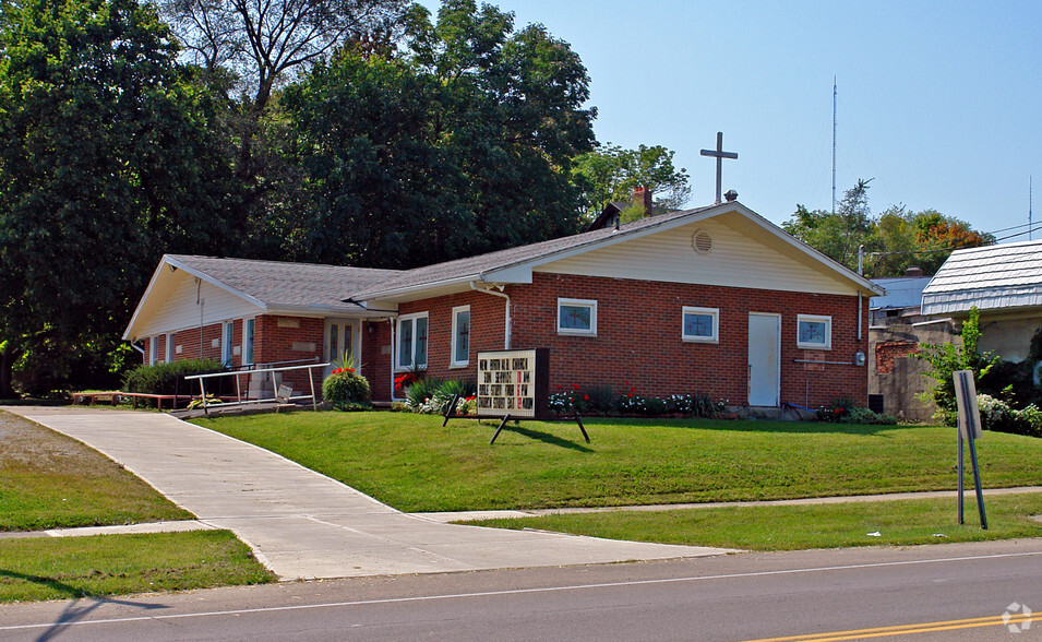 2822 Nicholas Rd, Dayton, OH à vendre - Photo principale - Image 1 de 1