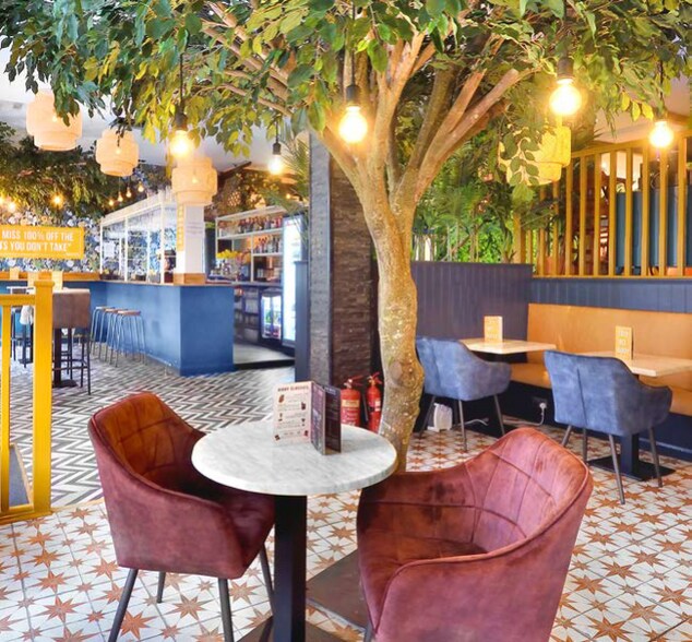 1 St. Johns Pl, Perth for lease - Interior Photo - Image 3 of 6